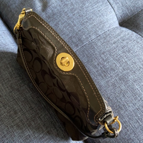 Coach clutch - Picture 3 of 4